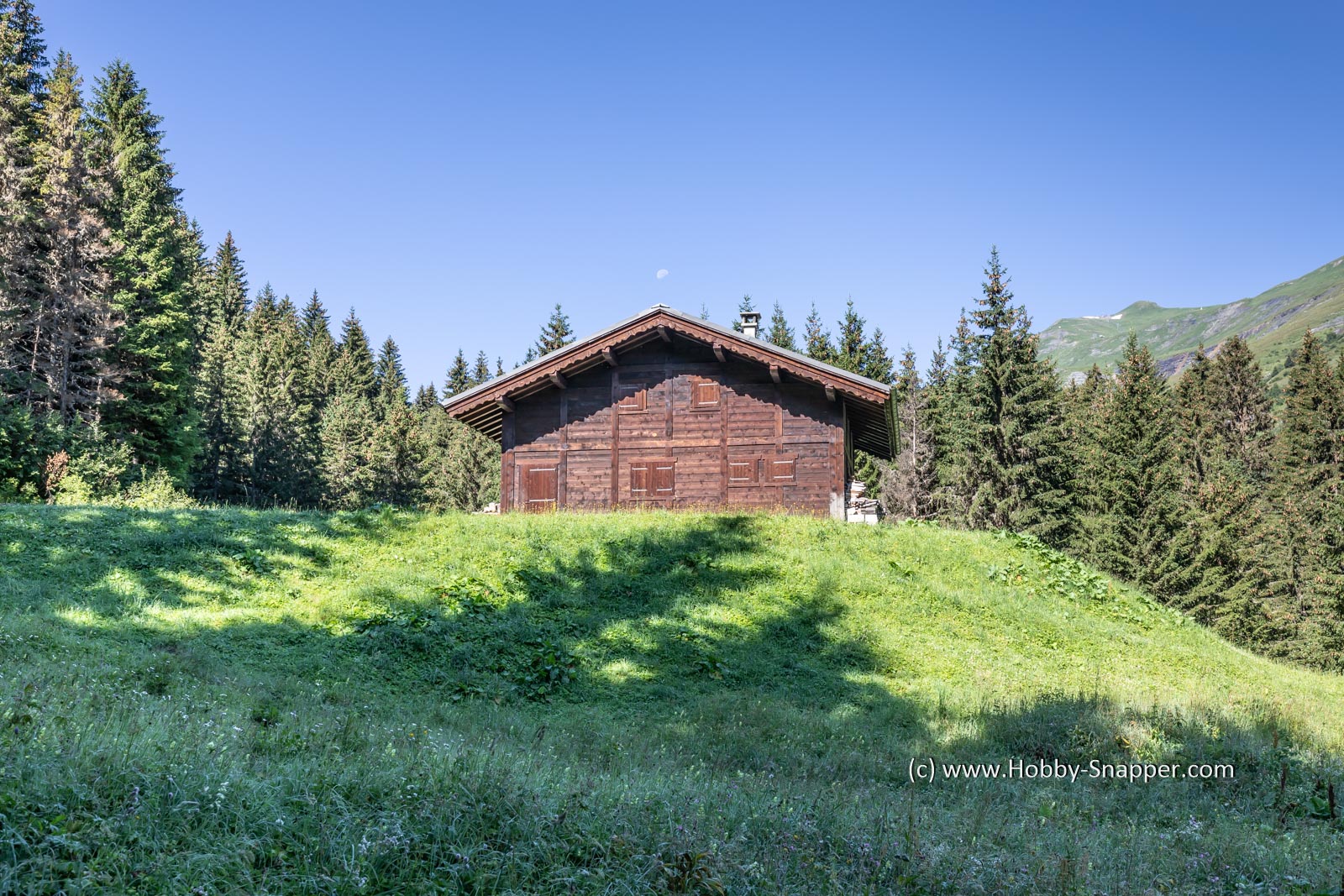 Isolated chalet near nire piste Joux  